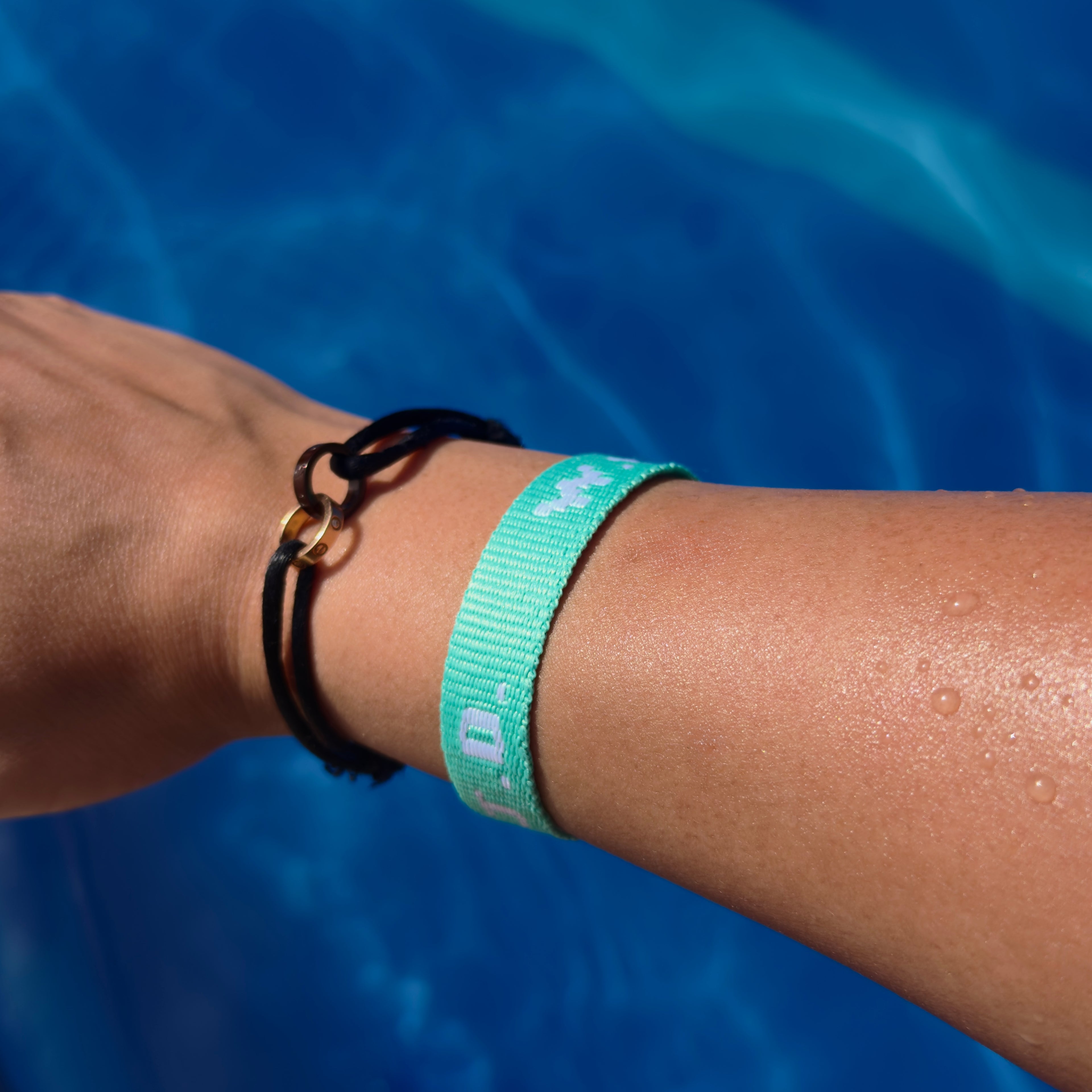 Tanline adjustable Bracelet Kuwait | Waterproof Beach & Pool Bracelet
